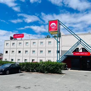 Hotel First Eco Villemoisson Centre Commercial Carrefour