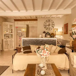 Boquier 3*, Avignon France
